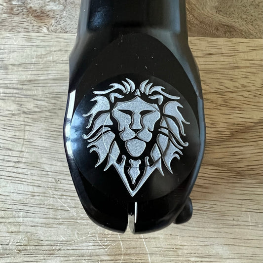 Lion no Sheep Hidden Bolt Top Cap