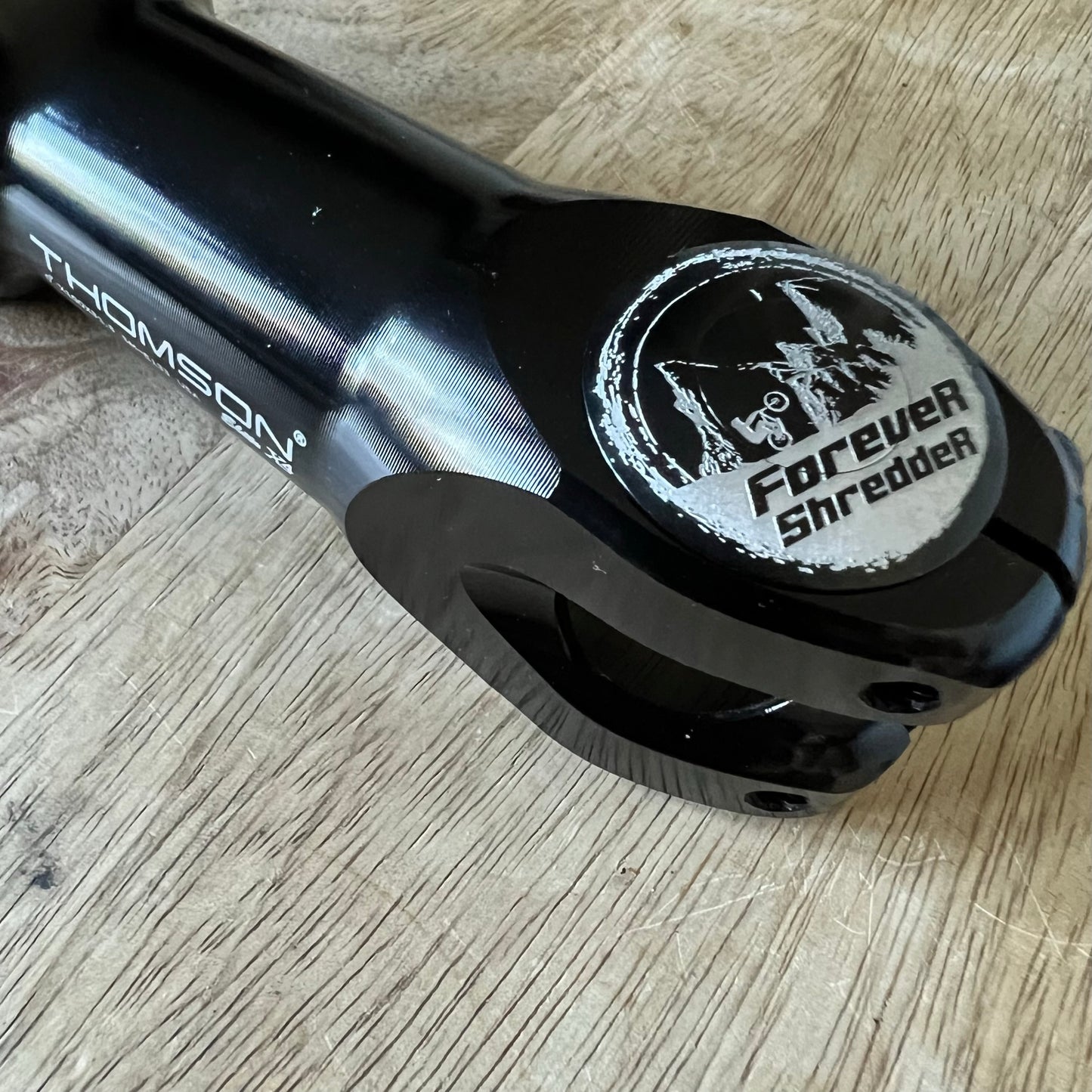 Forever Shredder - Hidden Bolt Top Cap