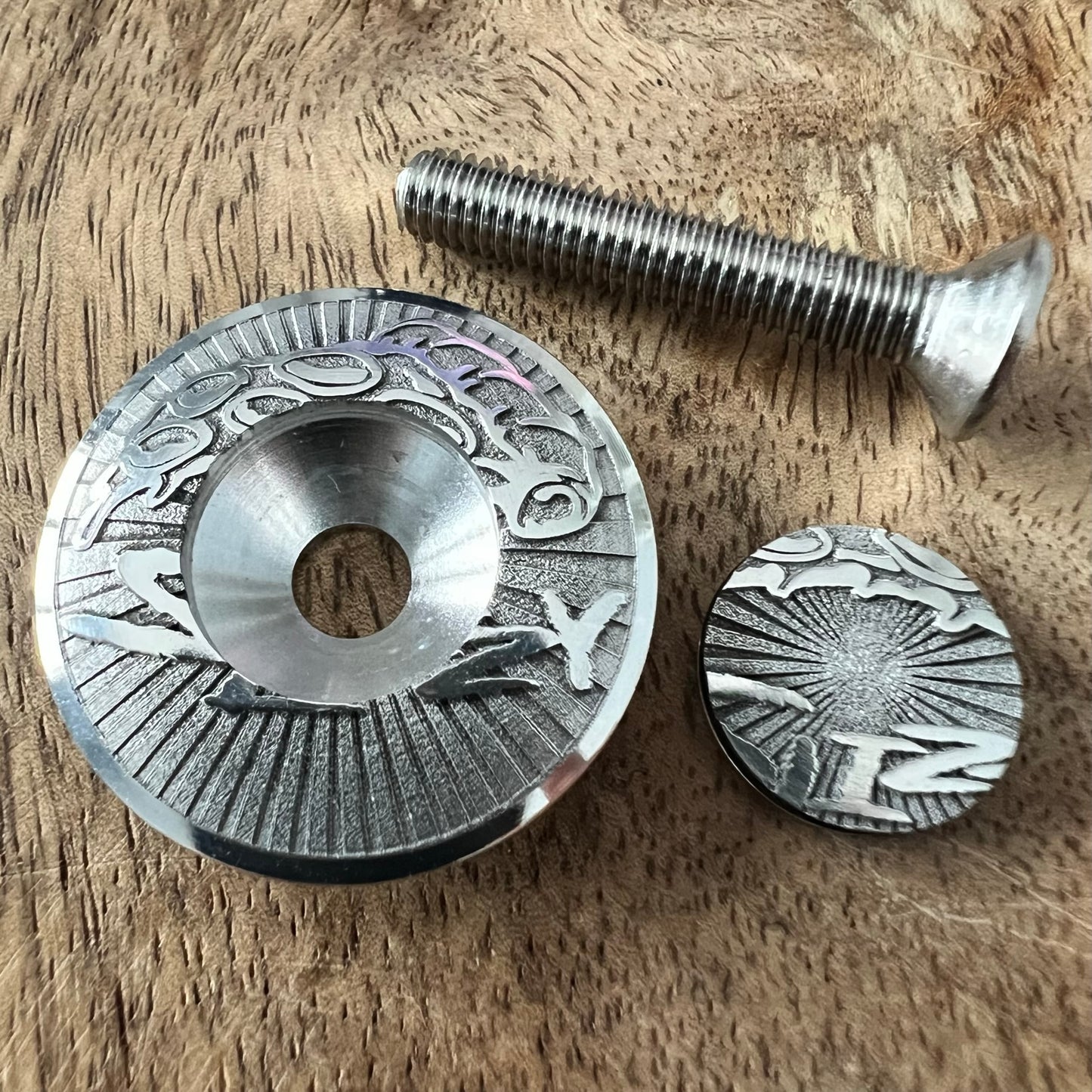 Slizzy Top Cap