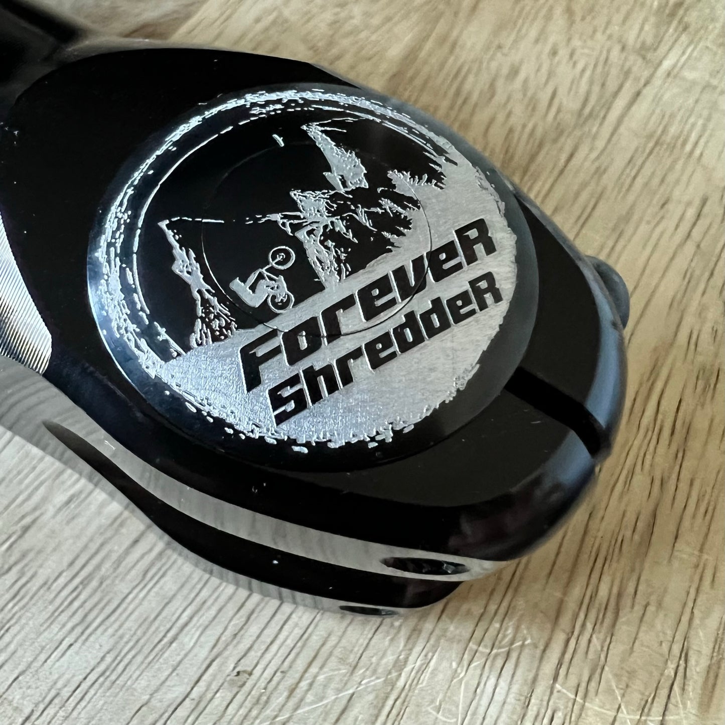 Forever Shredder - Hidden Bolt Top Cap